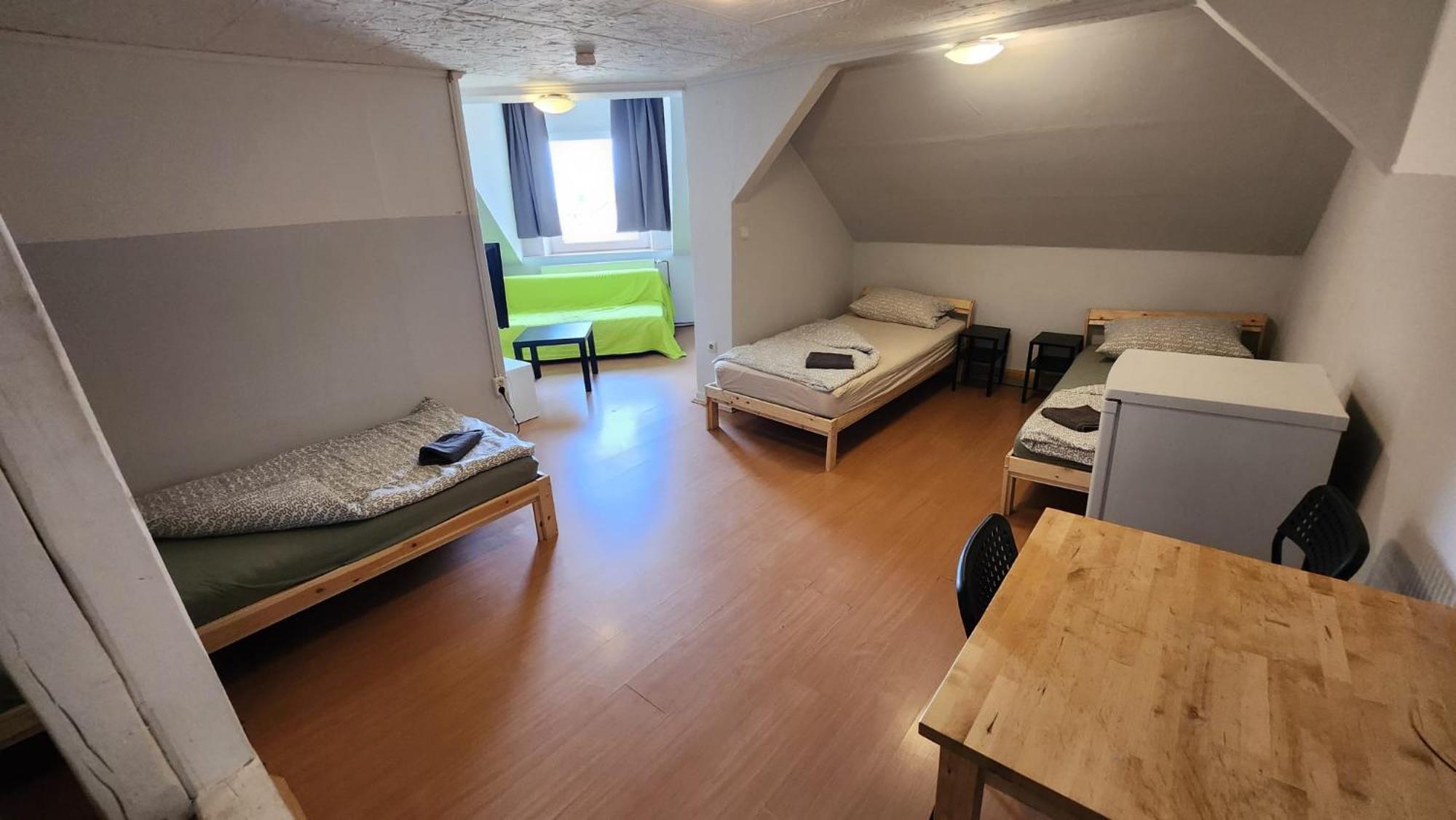 Moderne Studio Apartments Und 120Qm Wohnungen In Oberhausen, Ideal Fuer Geschaeftsreisende Und Monteure オーバーハウゼン エクステリア 写真