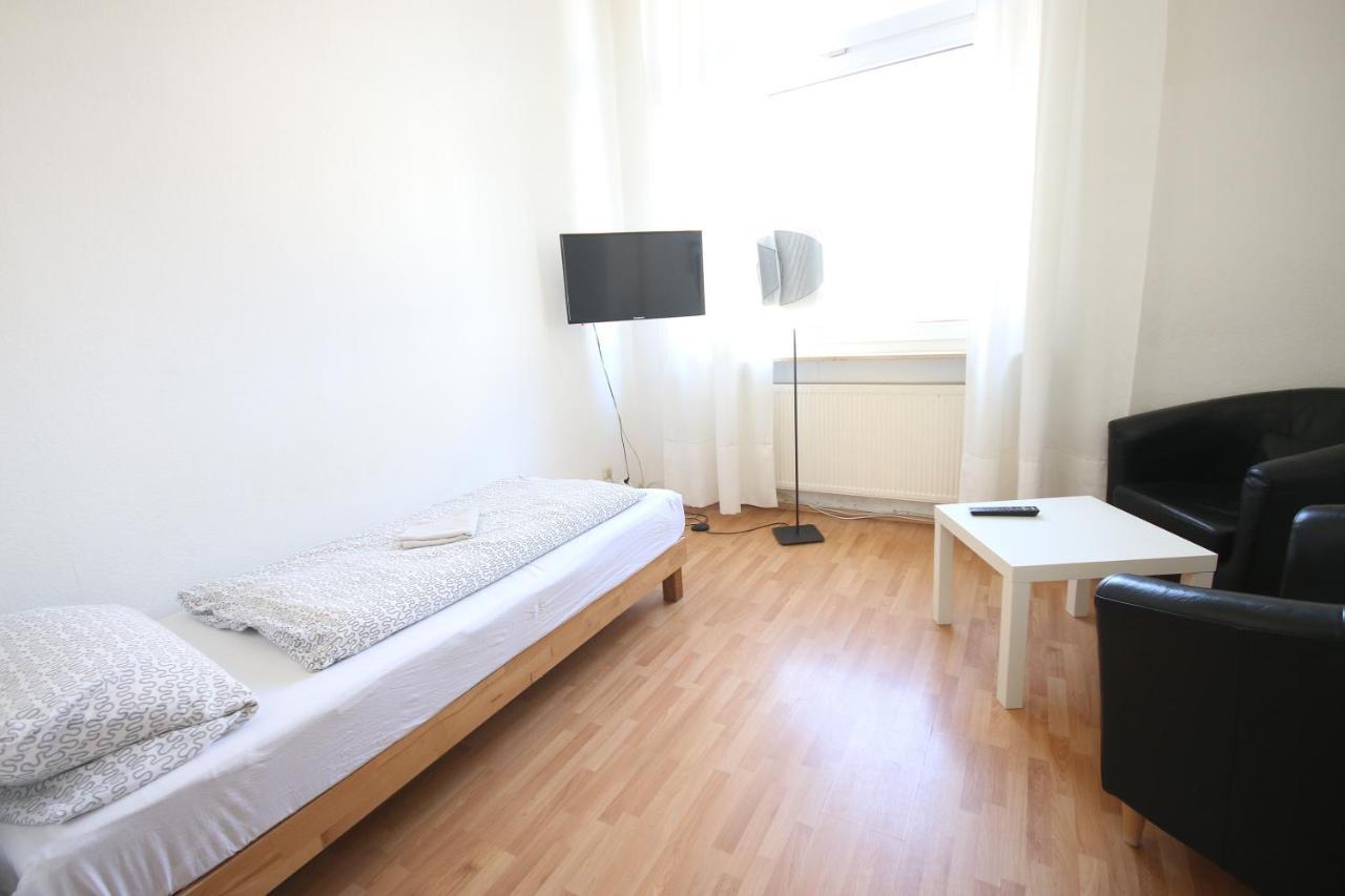 Moderne Studio Apartments Und 120Qm Wohnungen In Oberhausen, Ideal Fuer Geschaeftsreisende Und Monteure オーバーハウゼン エクステリア 写真